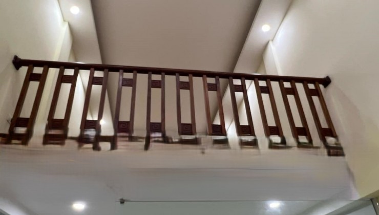 Cho thuê nhà ngõ ô tô Vương Thừa Vũ - 30m - 3N - 5 tầng - 16 triệu - KD ONL, VP, ở GĐ, Nhóm